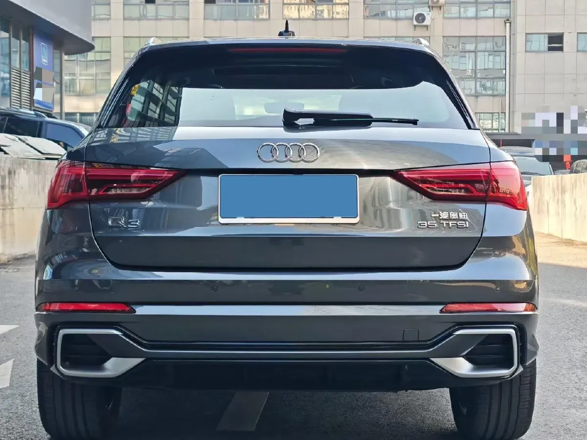 2024 Audi Q3 1.5T 160HP L4 7DCT,autocango,china used car exporter,china ev exporter,chinese used car exporter,chinese used ev exporter