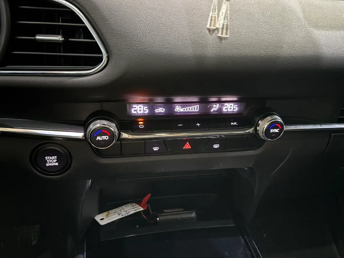 2021 Mazda CX-30 2.0L 158HP L4 6AT,autocango,china used car exporter,china ev exporter,chinese used car exporter,chinese used ev exporter