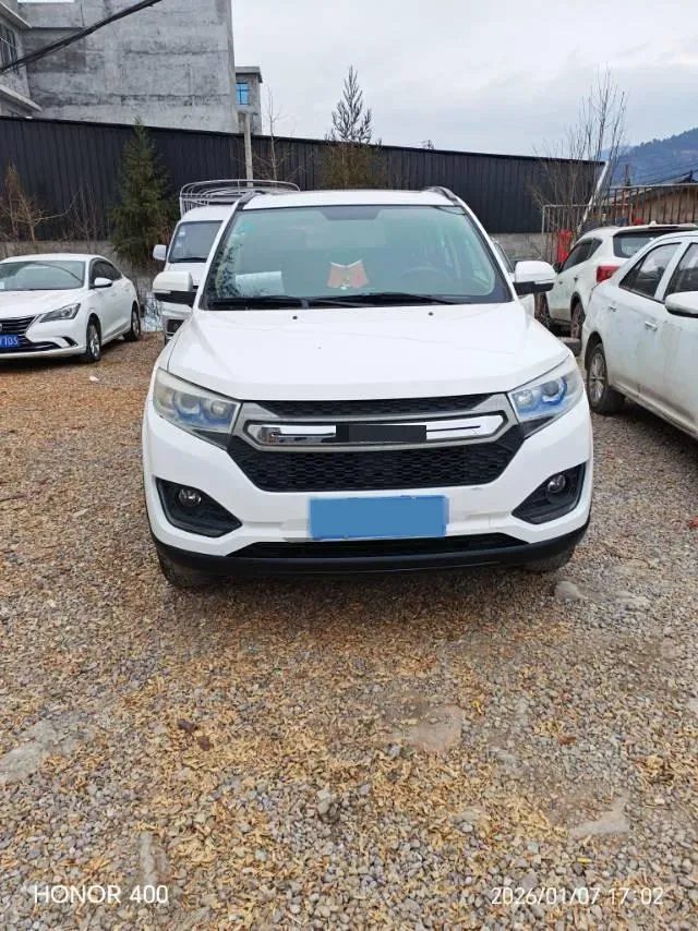 2016 LiFan MaiWei 1.5L 109HP L4 5MT,autocango,china used car exporter,china ev exporter,chinese used car exporter,chinese used ev exporter