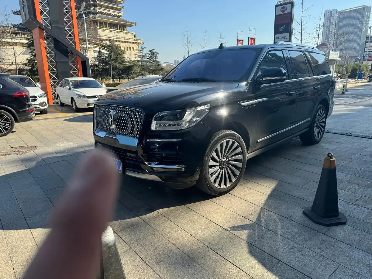 2020 Lincoln Navigator 3.5T 388HP V6 10AT