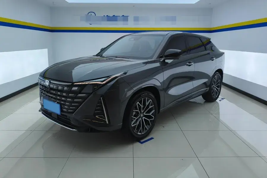 2025 ChangAn UNI-Z 1.5T 188HP L4 7DCT