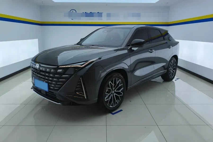 2025 ChangAn UNI-Z 1.5T 188HP L4 7DCT,autocango,china used car exporter,china ev exporter,chinese used car exporter,chinese used ev exporter
