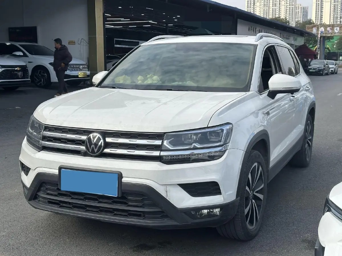 2021 Volkswagen Tharu 1.4T 150HP L4 7DCT