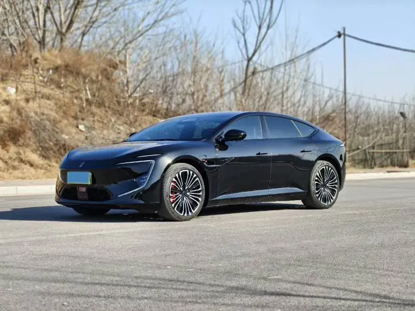 2025 Avatr 12 1.5T 156HP L4 REEV 39.05KWH