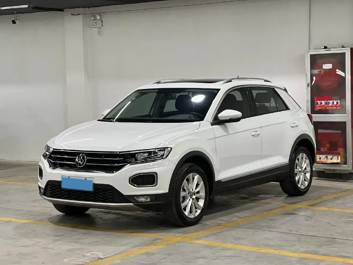 2022 Volkswagen T-Roc 1.4T 150HP L4 7DCT