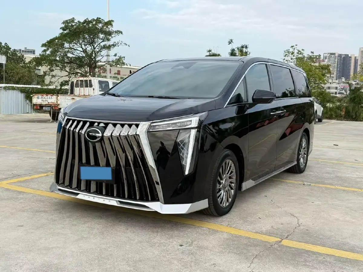 2023 GAC Trumpchi M8 2.0T 252HP L4 8AT