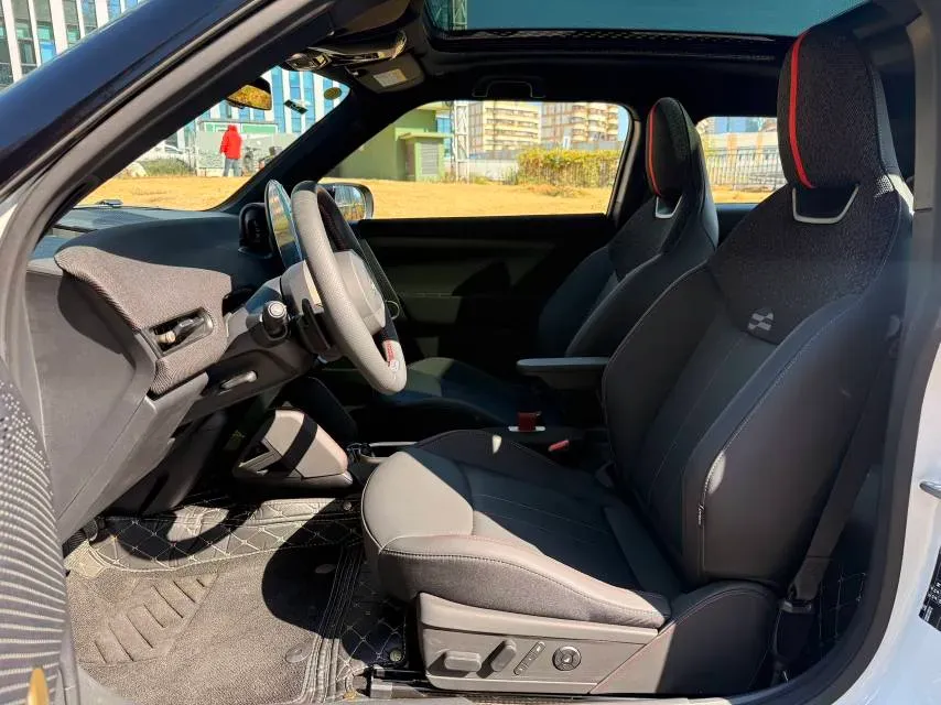 2025 MINI JCW BEV,autocango,china used car exporter,china ev exporter,chinese used car exporter,chinese used ev exporter