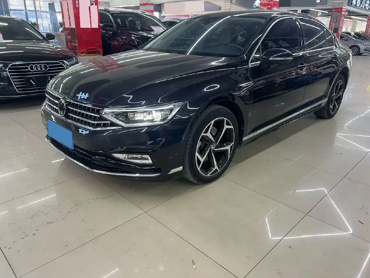 2023 Volkswagen Magotan 2.0T 186HP L4 7DCT