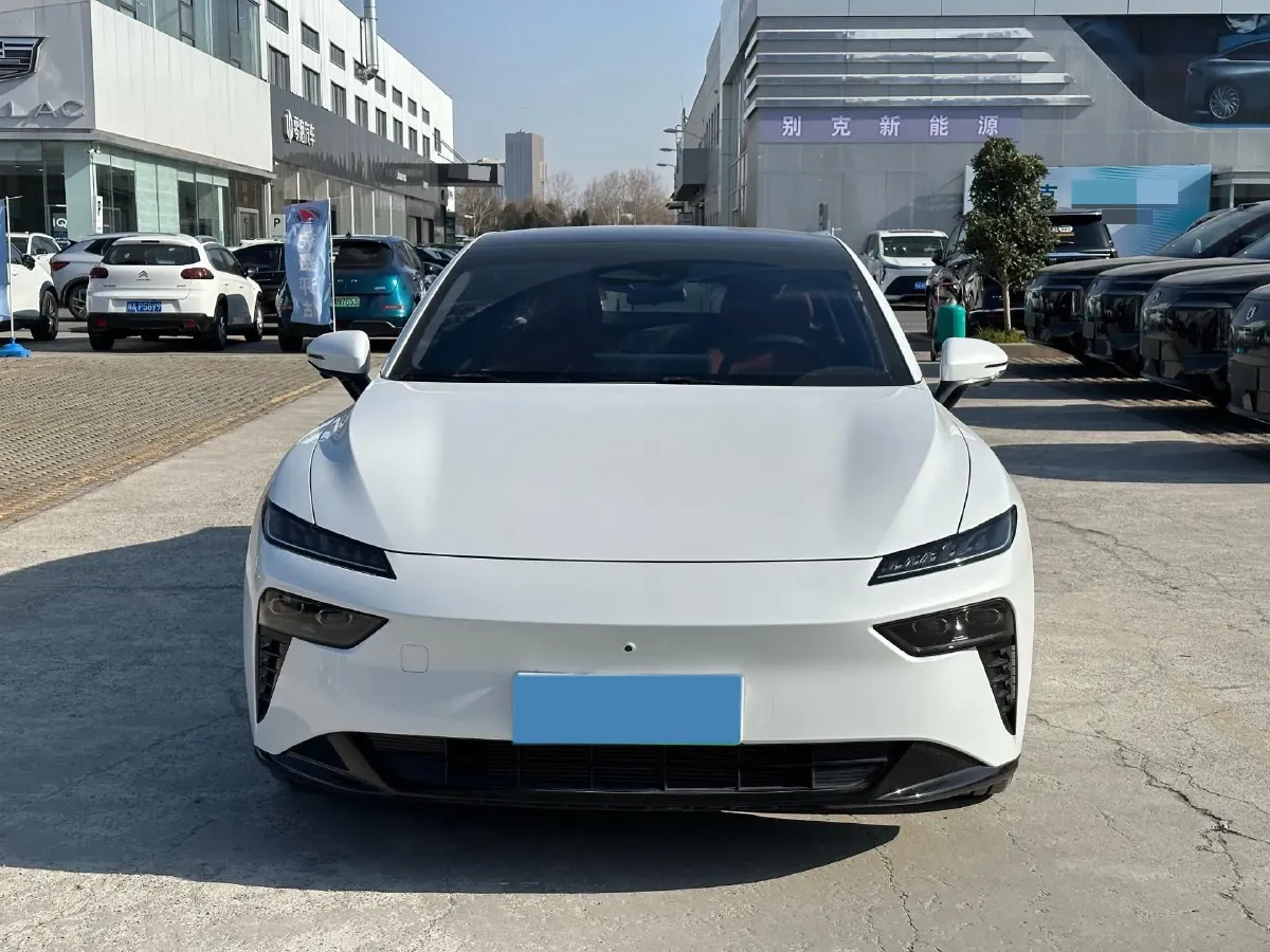 2024 DongFeng eπ eπ007 REEV 105HP REEV 28.4KWH,autocango,china used car exporter,china ev exporter,chinese used car exporter,chinese used ev exporter