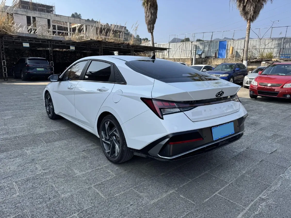 2023 Hyundai Elantra 1.5L 115HP L4 CVT,autocango,china used car exporter,china ev exporter,chinese used car exporter,chinese used ev exporter