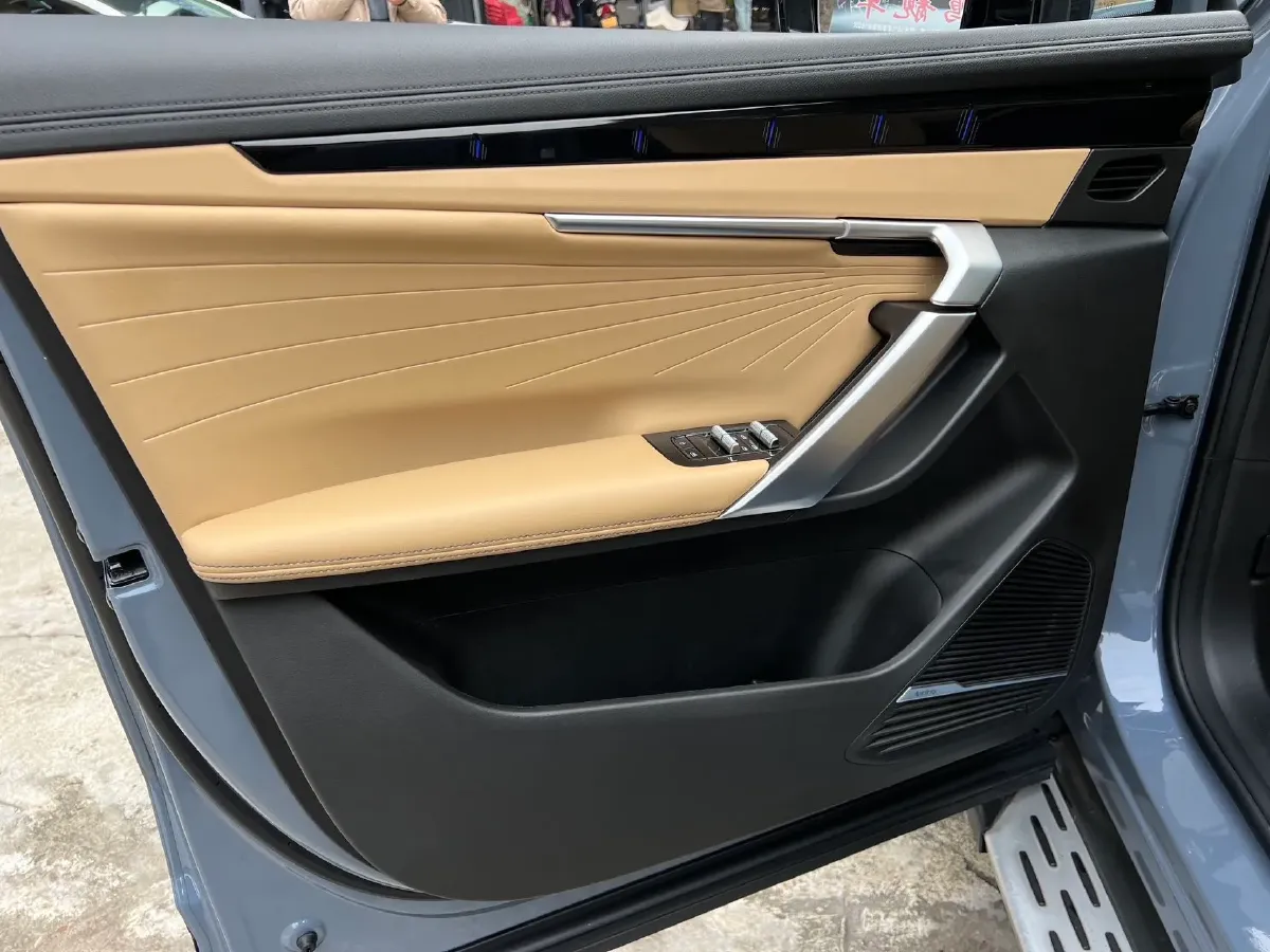 2023 Geely StarRay 1.5T 181HP L4 7DCT,autocango,china used car exporter,china ev exporter,chinese used car exporter,chinese used ev exporter