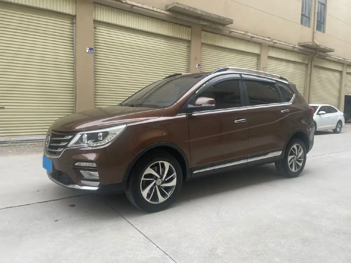 2017 BaoJun 560 1.5T 150HP L4 6DCT