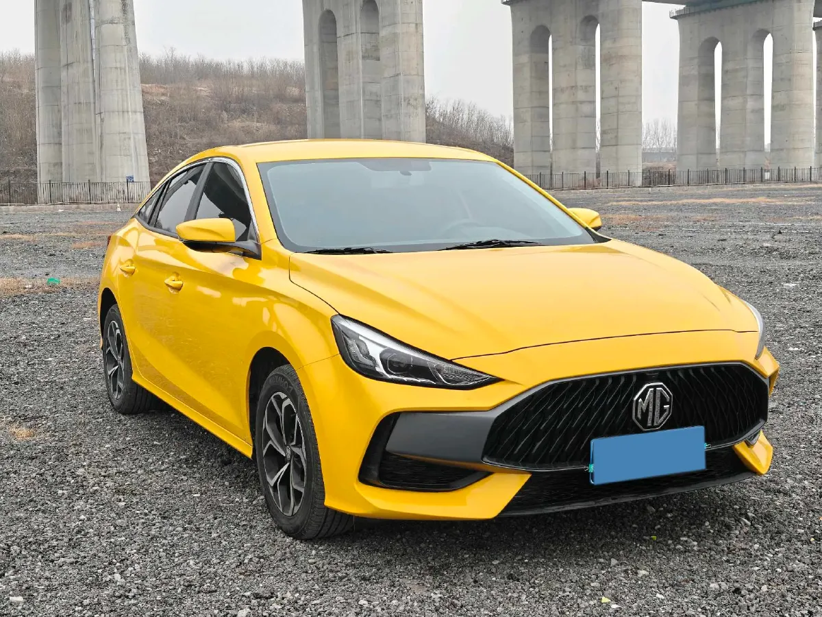 2023 MG 5 1.5L 129HP L4 5MT,autocango,china used car exporter,china ev exporter,chinese used car exporter,chinese used ev exporter