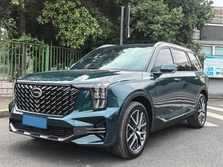 2022 GAC Trumpchi GS8 2.0T 252HP L4 8AT