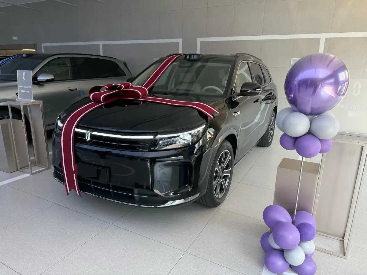 2024 AITO AITO M7 1.5T 152HP L4 REEV 42KWH