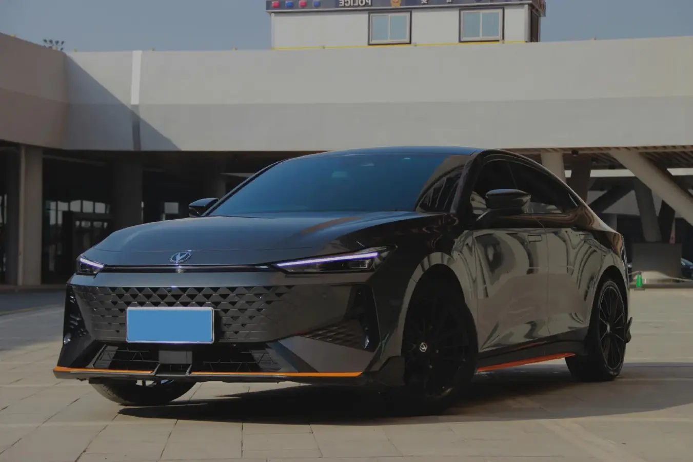 2024 ChangAn UNI-V 1.5T 188HP L4 7DCT