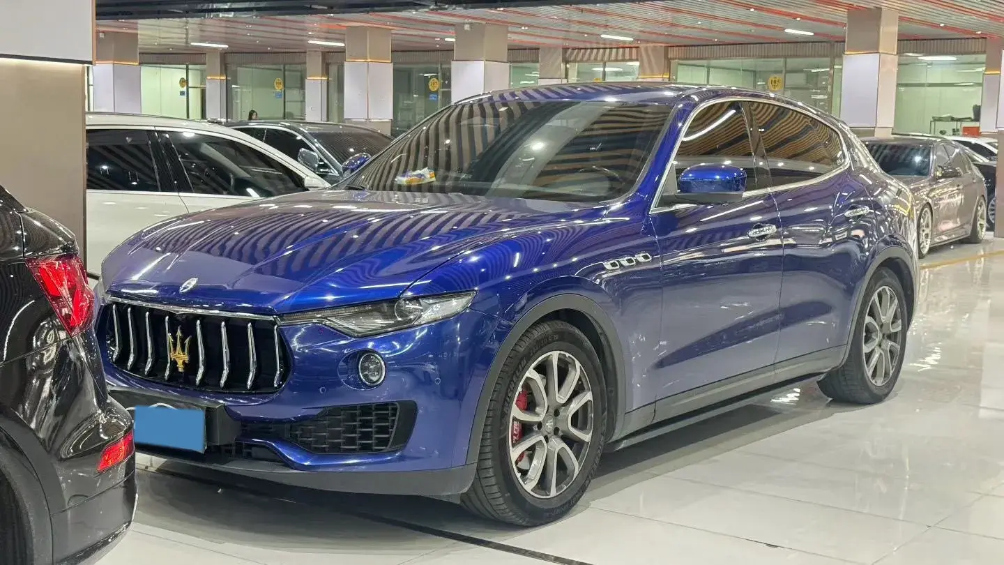 2018 Maserati Levante 3.0T 350HP V6 8AT