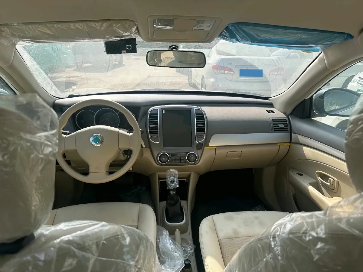 2019 Dongfeng JunFeng E11K BEV 46.7KWH,autocango,china used car exporter,china ev exporter,chinese used car exporter,chinese used ev exporter