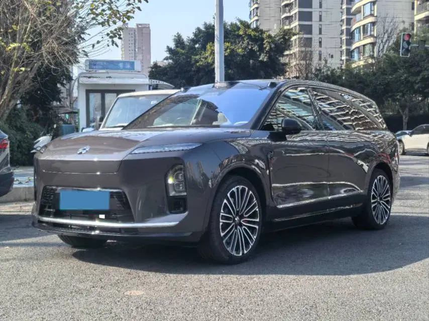 2026 NIO ES8 BEV
