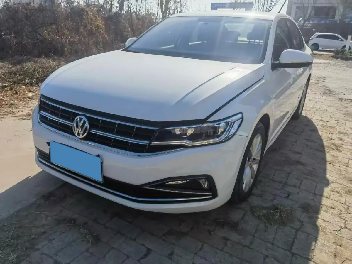 2020 Volkswagen Bora 1.5L 113HP L4 5MT