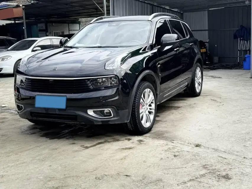 2019 Beijing BJ40 2.0T 218HP L4 6AT