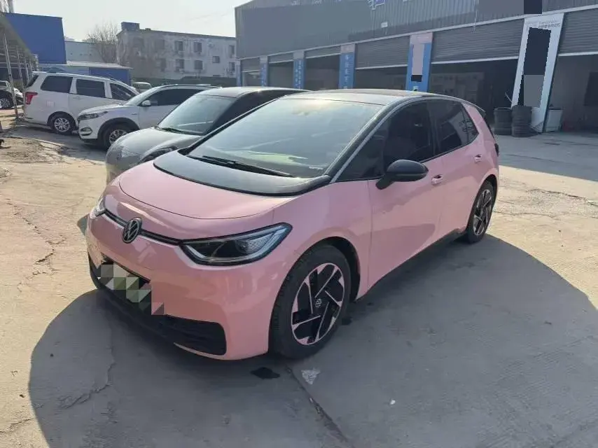 2025 Volkswagen ID.3 BEV 52.8KWH