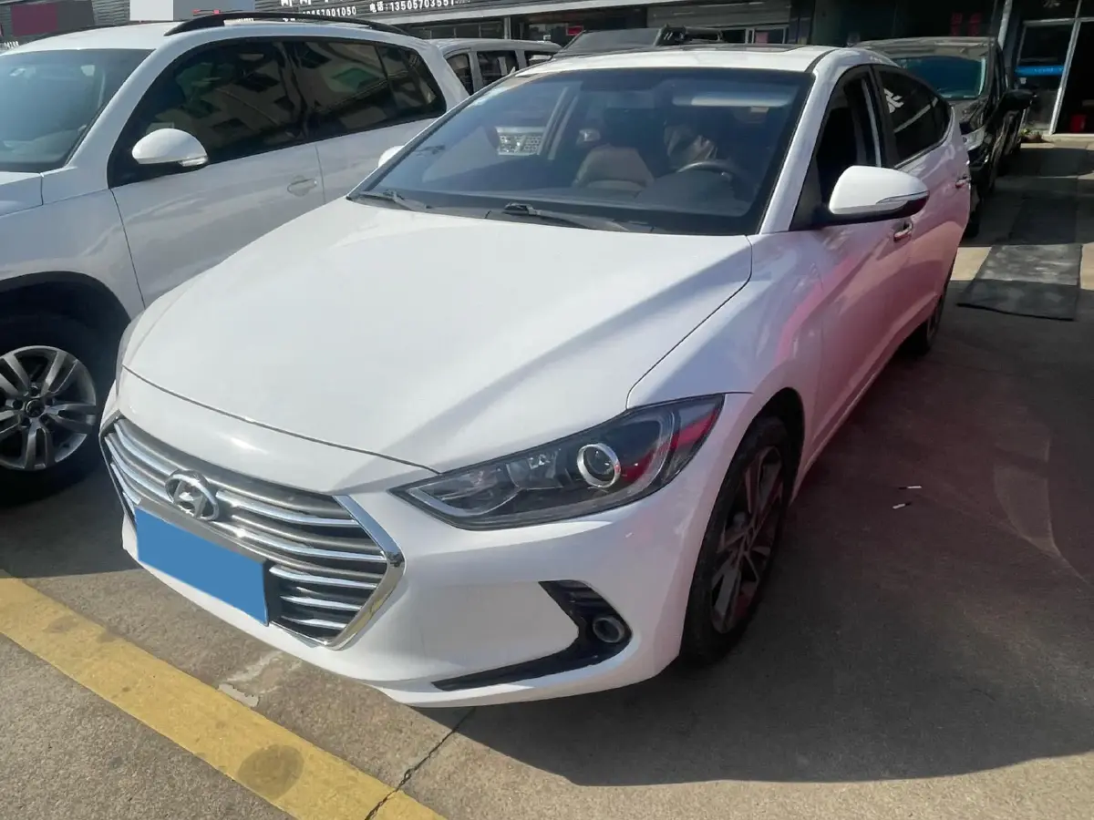 2016 Hyundai Elantra 1.6L 130HP L4 6AT