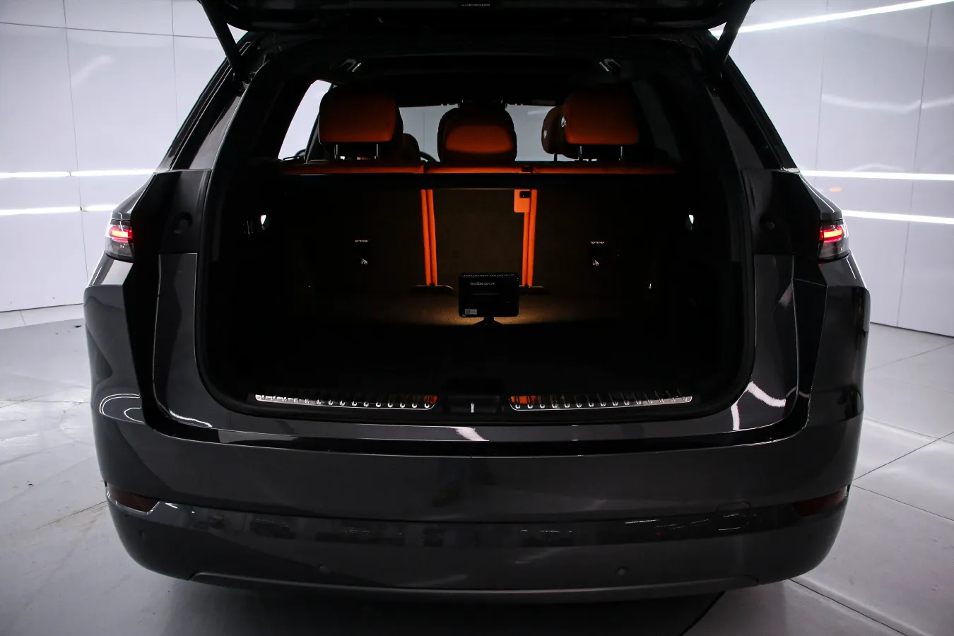 2024 Li L7 Range Extended 154HP REEV 42.8KWH,autocango,china used car exporter,china ev exporter,chinese used car exporter,chinese used ev exporter