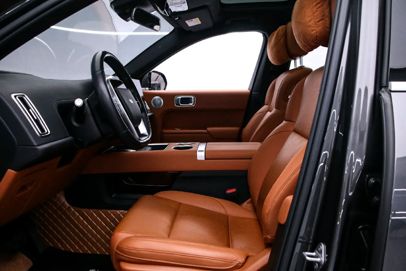 2024 Li L7 Range Extended 154HP REEV 42.8KWH,autocango,china used car exporter,china ev exporter,chinese used car exporter,chinese used ev exporter