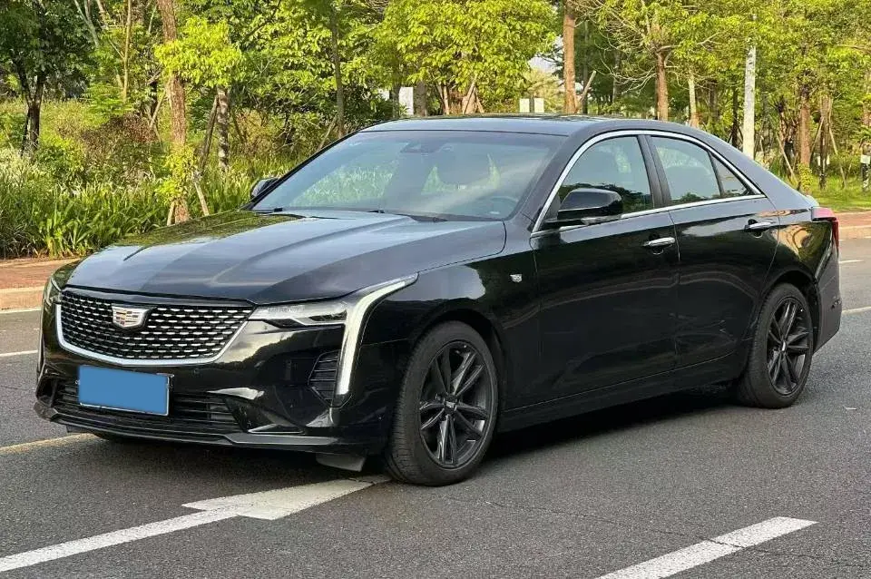 2023 Cadillac CT4 2.0T 237HP L4 8AT