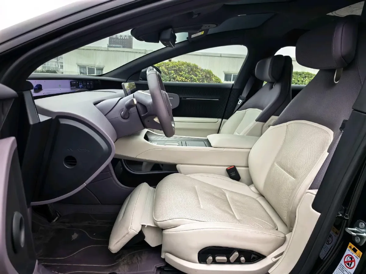 2025 Avatr 12 BEV 94.53KWH,autocango,china used car exporter,china ev exporter,chinese used car exporter,chinese used ev exporter