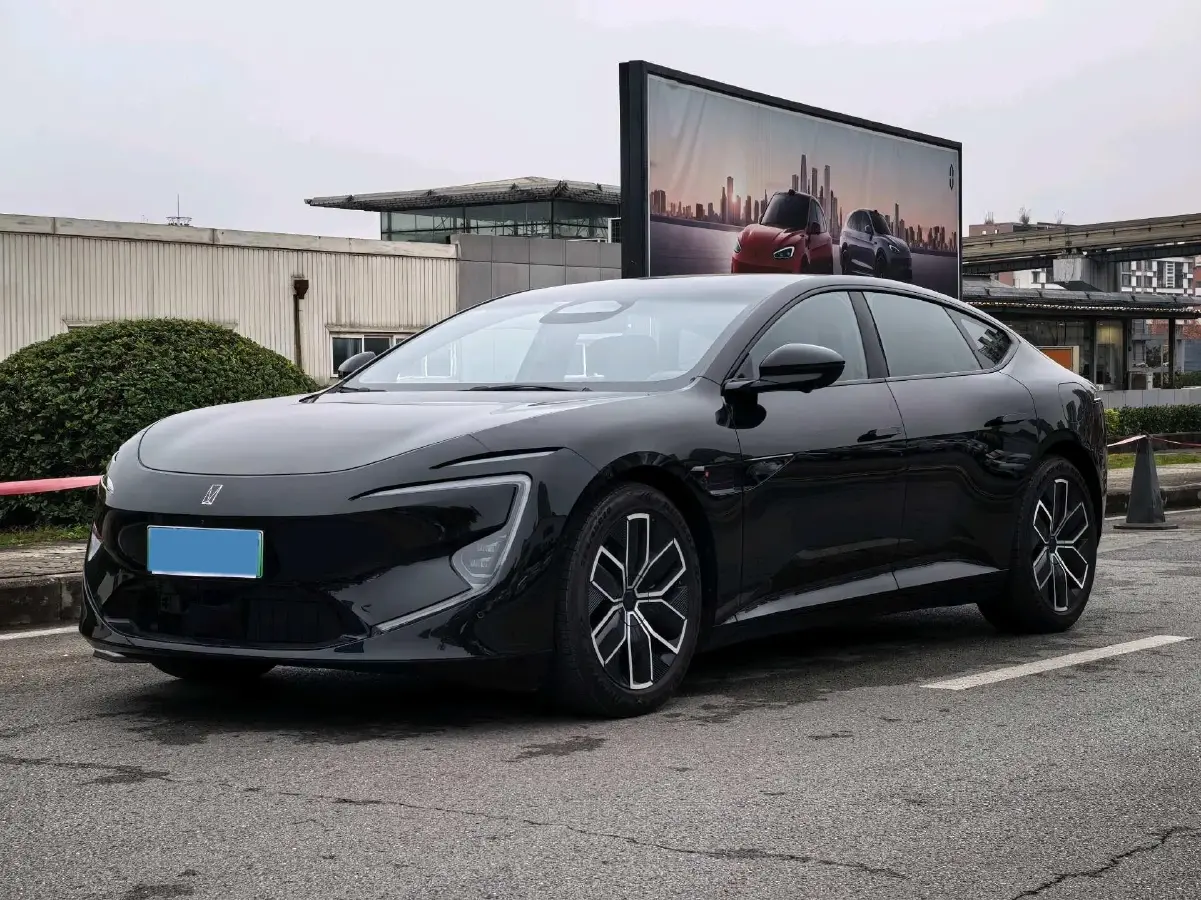 2025 Avatr 12 BEV 94.53KWH