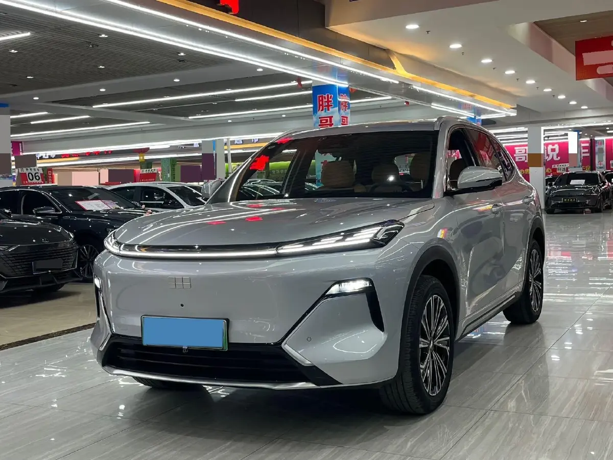 2025 BYD Sea Lion 05 DM-i 1.5L 101HP L4 E-CVT PHEV 18.3KWH