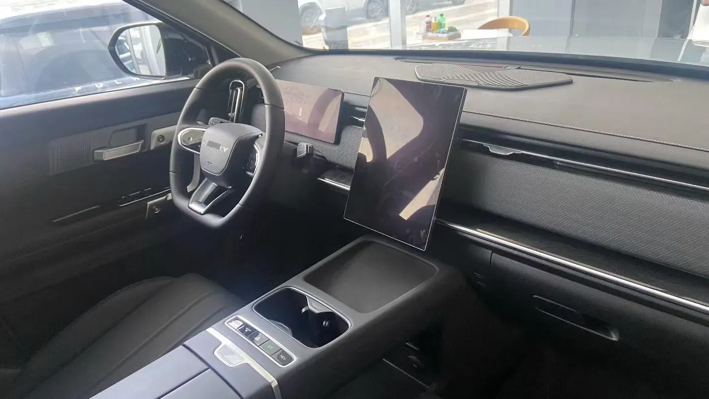 2024 Chery Exploration 06 C-DM 1.5T 156HP L4 DHT PHEV 18.3KWH,autocango,china used car exporter,china ev exporter,chinese used car exporter,chinese used ev exporter