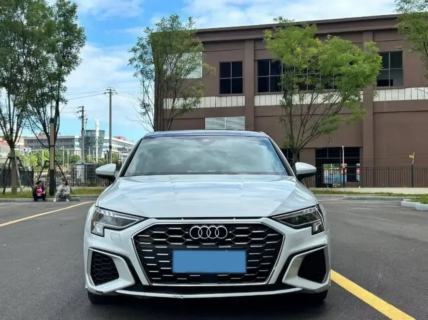 2023 Audi A3 1.4T 150HP L4 7DCT,autocango,china used car exporter,china ev exporter,chinese used car exporter,chinese used ev exporter
