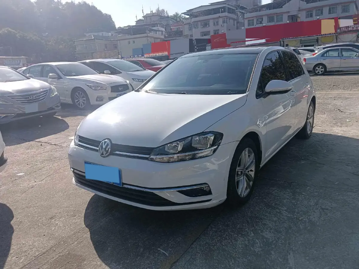 2018 Volkswagen Golf 1.4T 131HP L4 7DCT