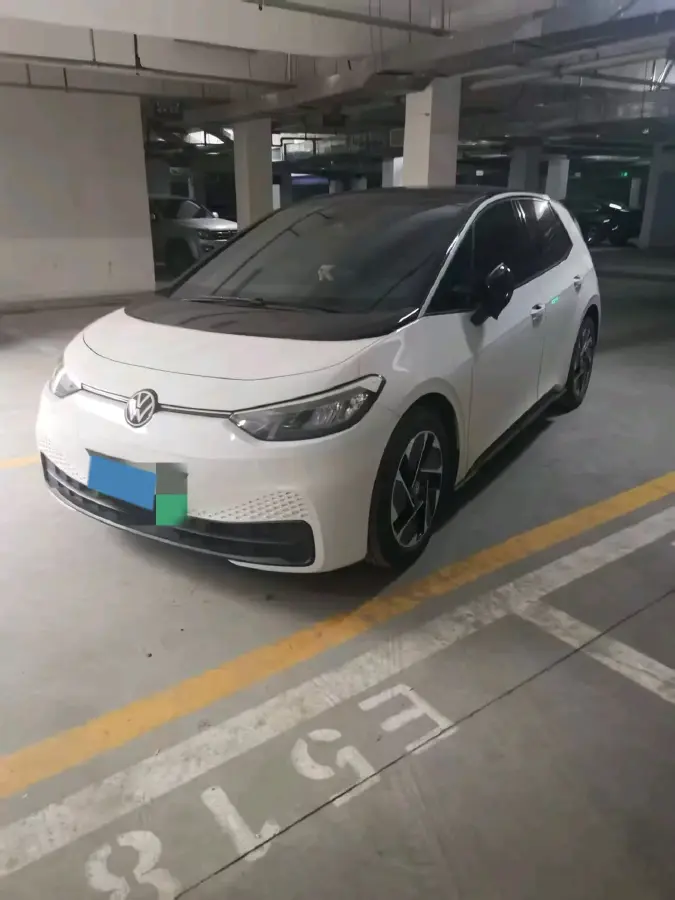 2024 Volkswagen ID.3 BEV 52.8KWH