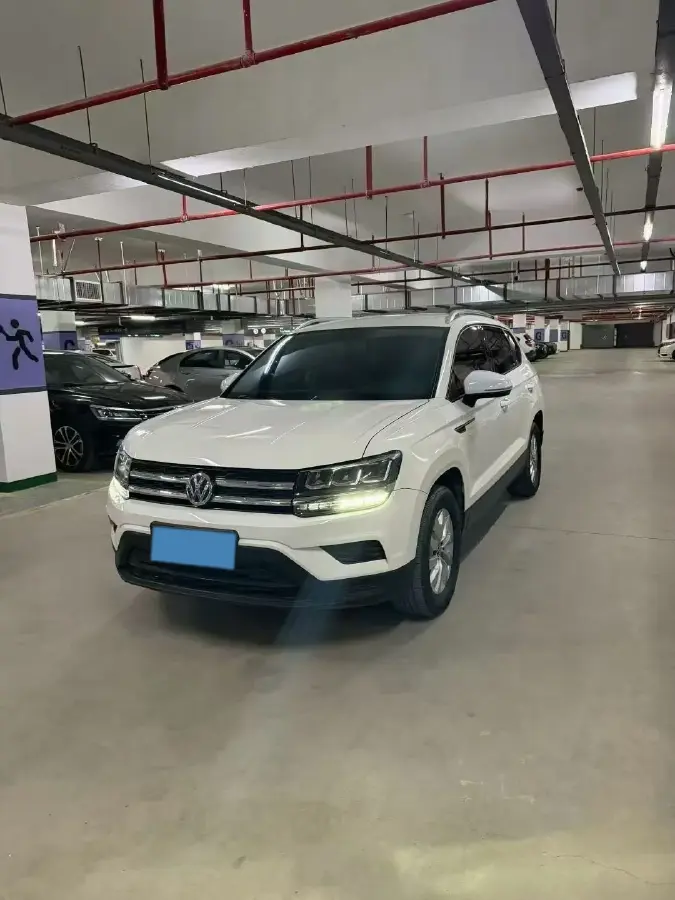 2021 Volkswagen Tharu 1.4T 150HP L4 7DCT