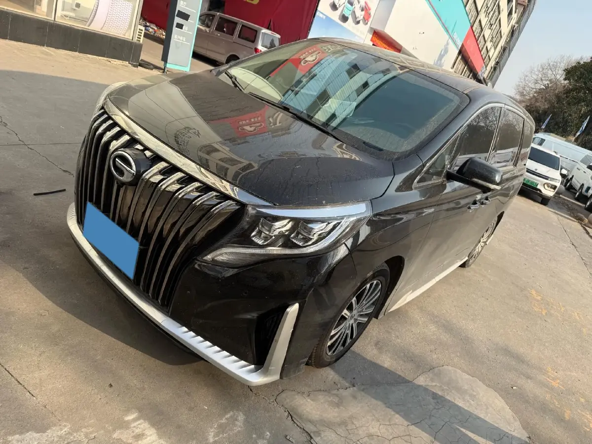 2021 GAC Trumpchi M8 2.0T 252HP L4 8AT