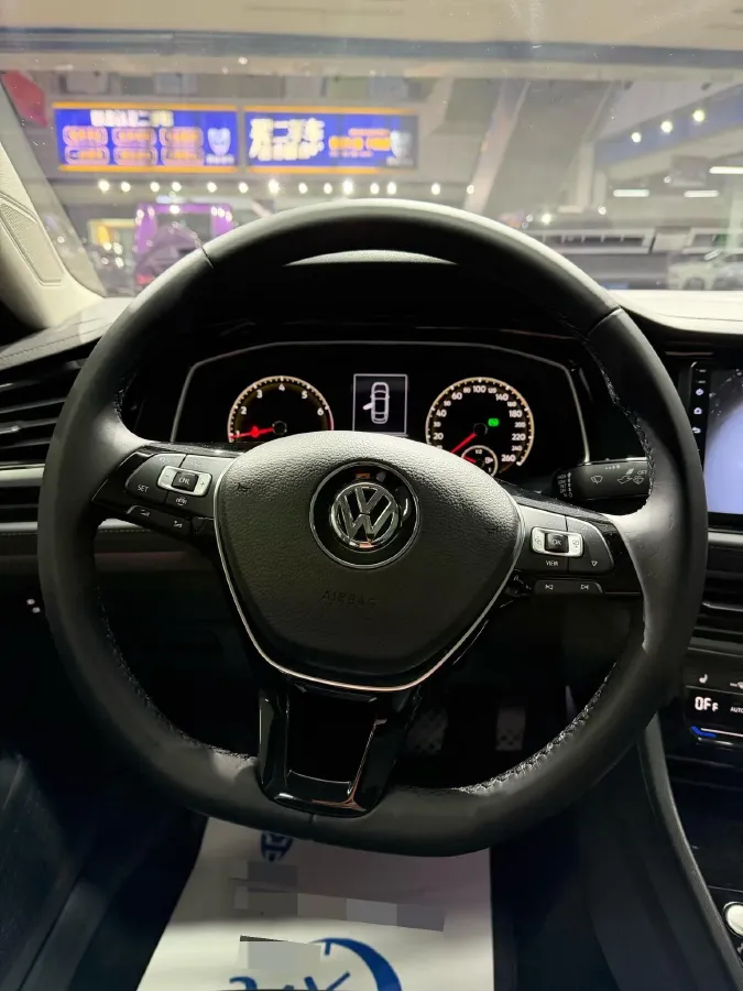 2019 Luxgen Grand 7 MPV 2.0T 188HP L4 6AT,autocango,china used car exporter,china ev exporter,chinese used car exporter,chinese used ev exporter