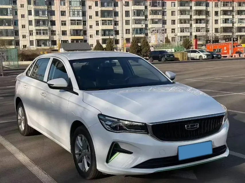 2022 Geely Emgrand L HiP 1.5T 181HP L4 3DHT PHEV 15.5KWH,autocango,china used car exporter,china ev exporter,chinese used car exporter,chinese used ev exporter