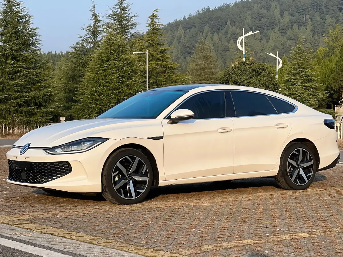 2022 Exceed TXL 2.0T 261HP L4 7DCT