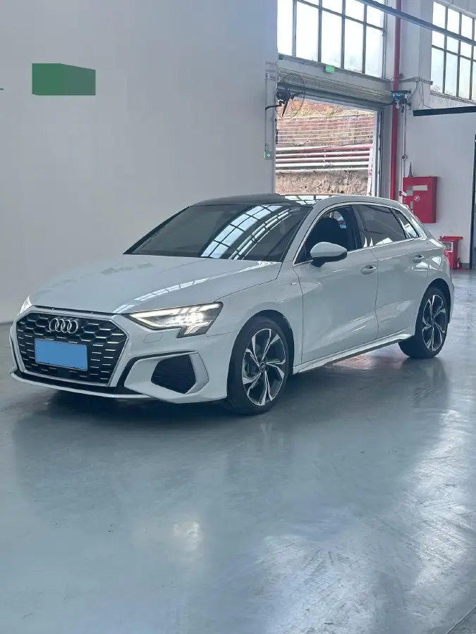 2022 Audi A3 1.4T 150HP L4 7DCT