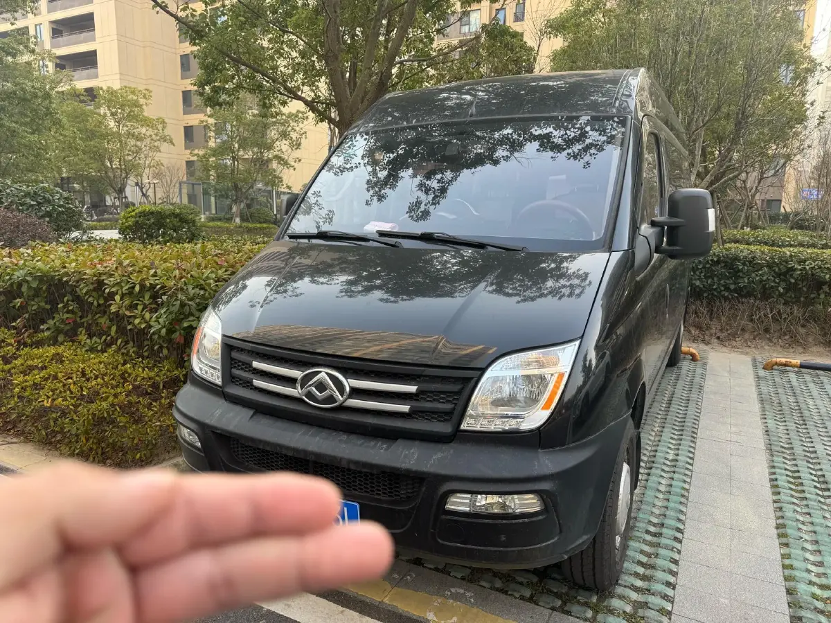 2020 MAXUS T70 2.0T 163HP L4 6MT