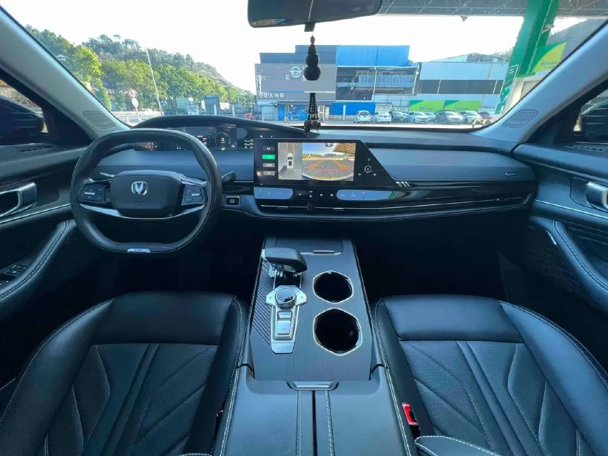 2023 ChangAn UNI-K iDD 1.5T 170HP L4 6TCT PHEV 28.39KWH,autocango,china used car exporter,china ev exporter,chinese used car exporter,chinese used ev exporter