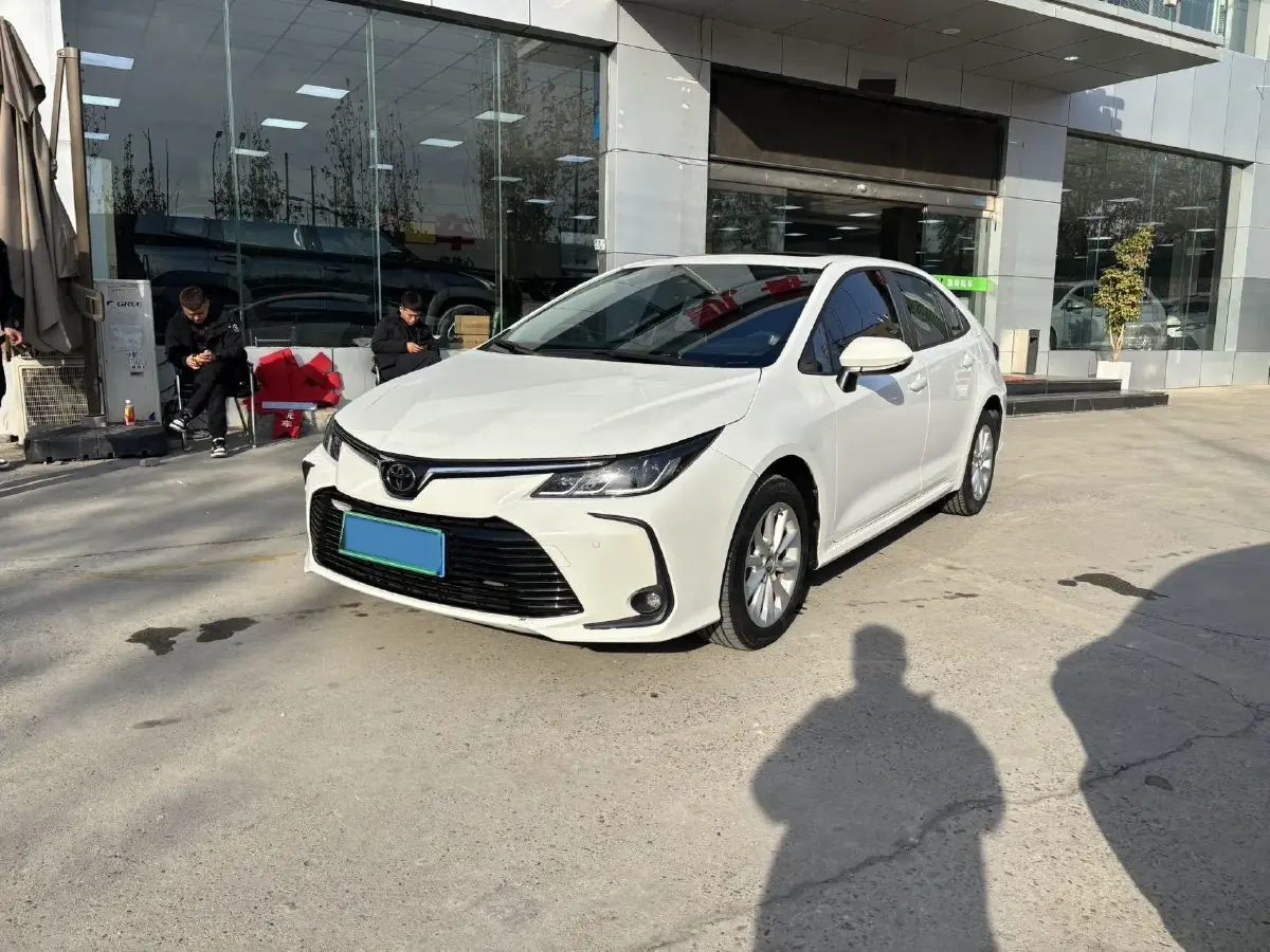 2021 Toyota Corolla 1.2T 116HP L4 CVT