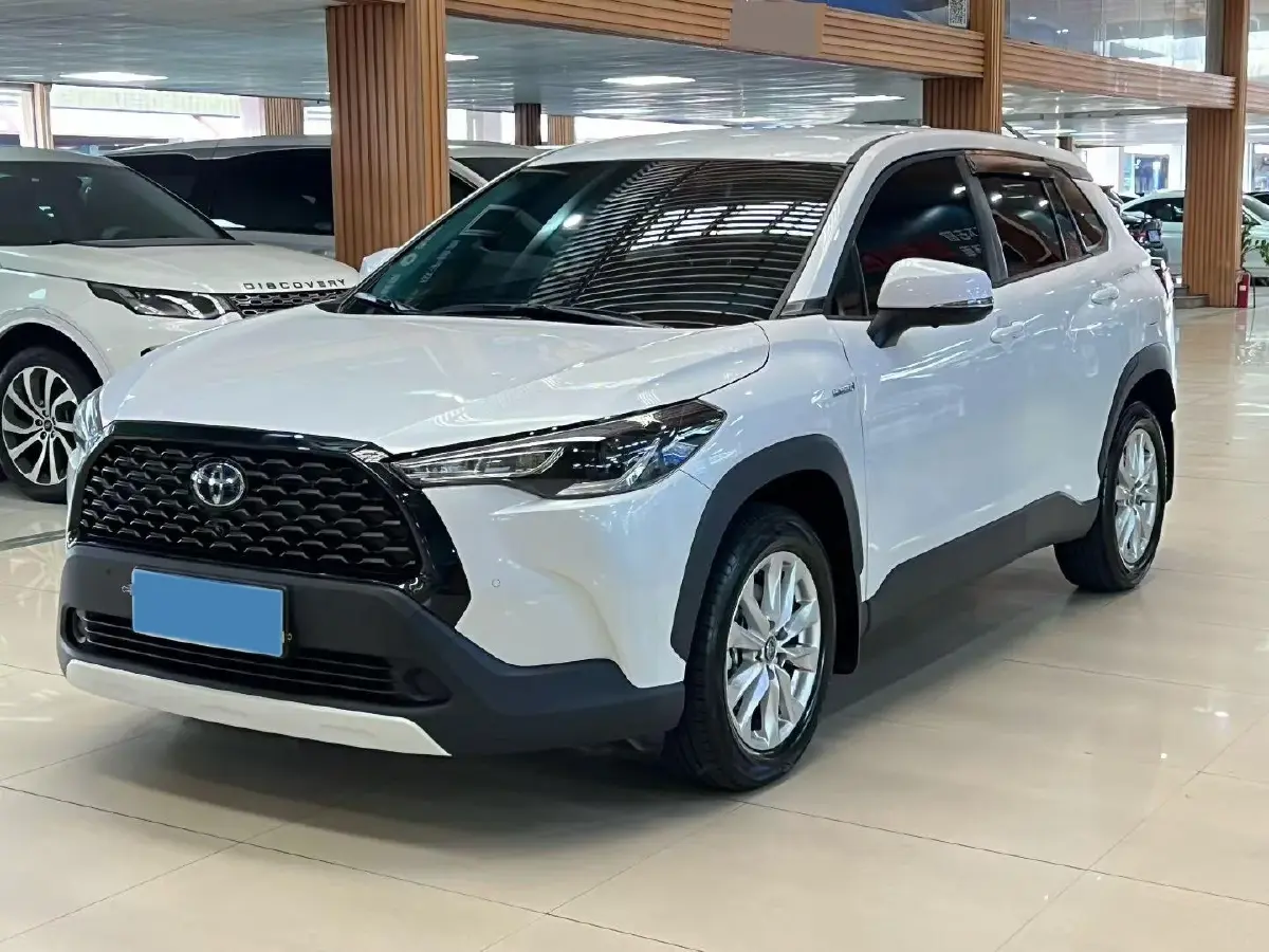 2024 Toyota Corolla Cross 2.0L 152HP L4 E-CVT Hybrid