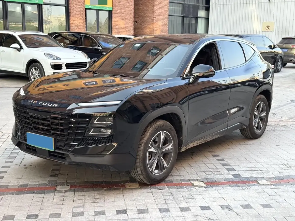 2023 Jetour DASHING 1.5T 156HP L4 6DCT