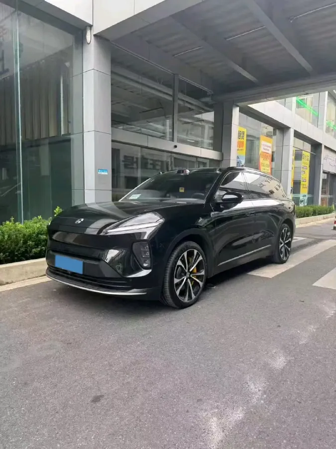 2024 Porsche Macan All-Electric BEV 100KWH,autocango,china used car exporter,china ev exporter,chinese used car exporter,chinese used ev exporter
