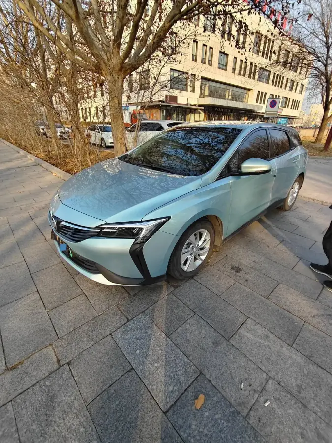 2022 Buick Velite 6 1.5L 102HP L4 E-CVT PHEV 9.5KWH